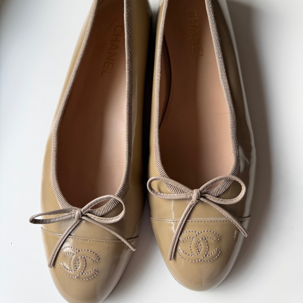Chanel Authentic Beige Tan Interlocking Cc Ballet… - image 2